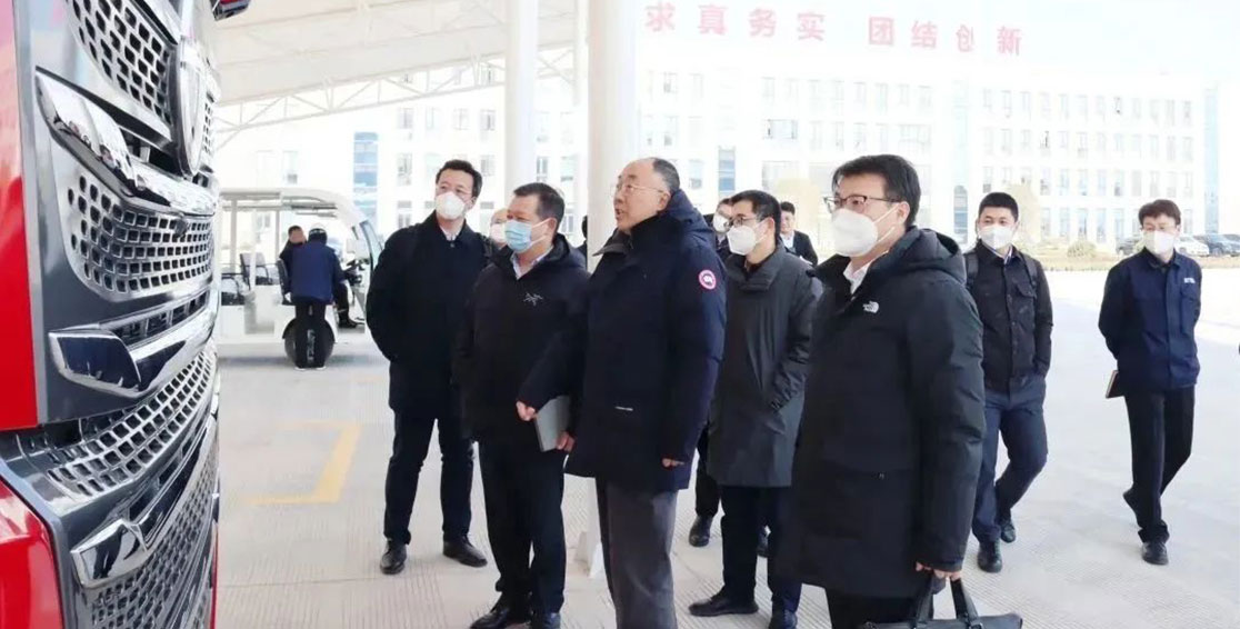 康明斯副總裁、發(fā)動(dòng)機(jī)事業(yè)部中國區(qū)總經(jīng)理汪開軍一行蒞臨北汽重卡調(diào)研交流